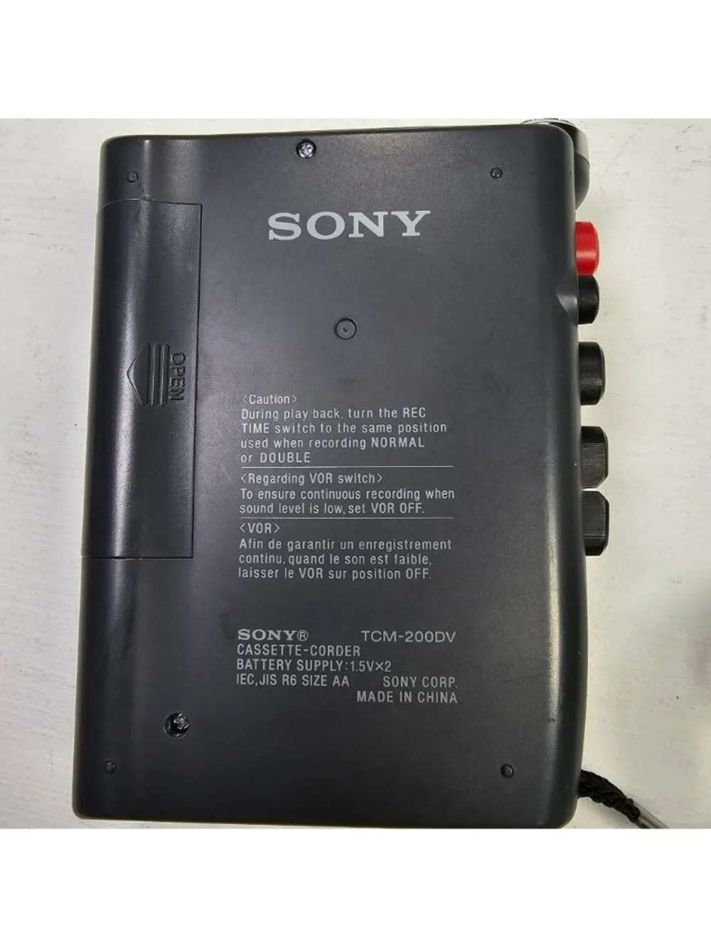 FOR PARTS OR REPAIR Sony TCM-200DV Portable Cassette Voice Recorder